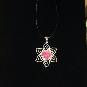 Silver flower 🌺 necklace